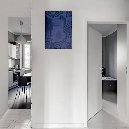 Large Powisle By P&m Apartamento *